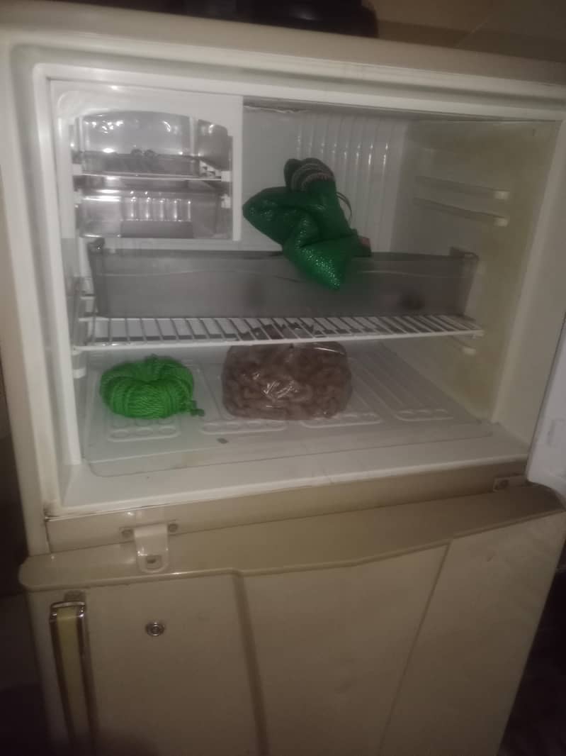 Dawlance Refrigerator 2