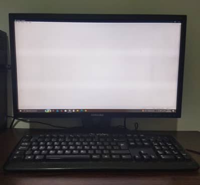 23.6 inch SAMSUNG NC 241-T LED-backlt MONITOR