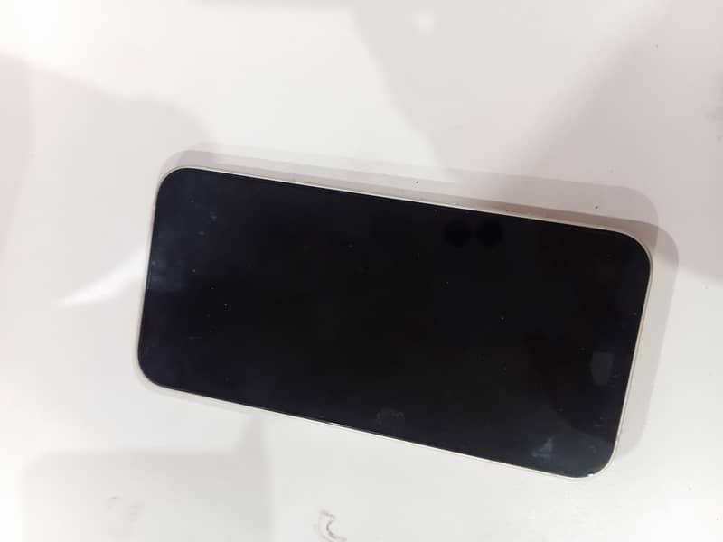 Apple iPhone 14 2