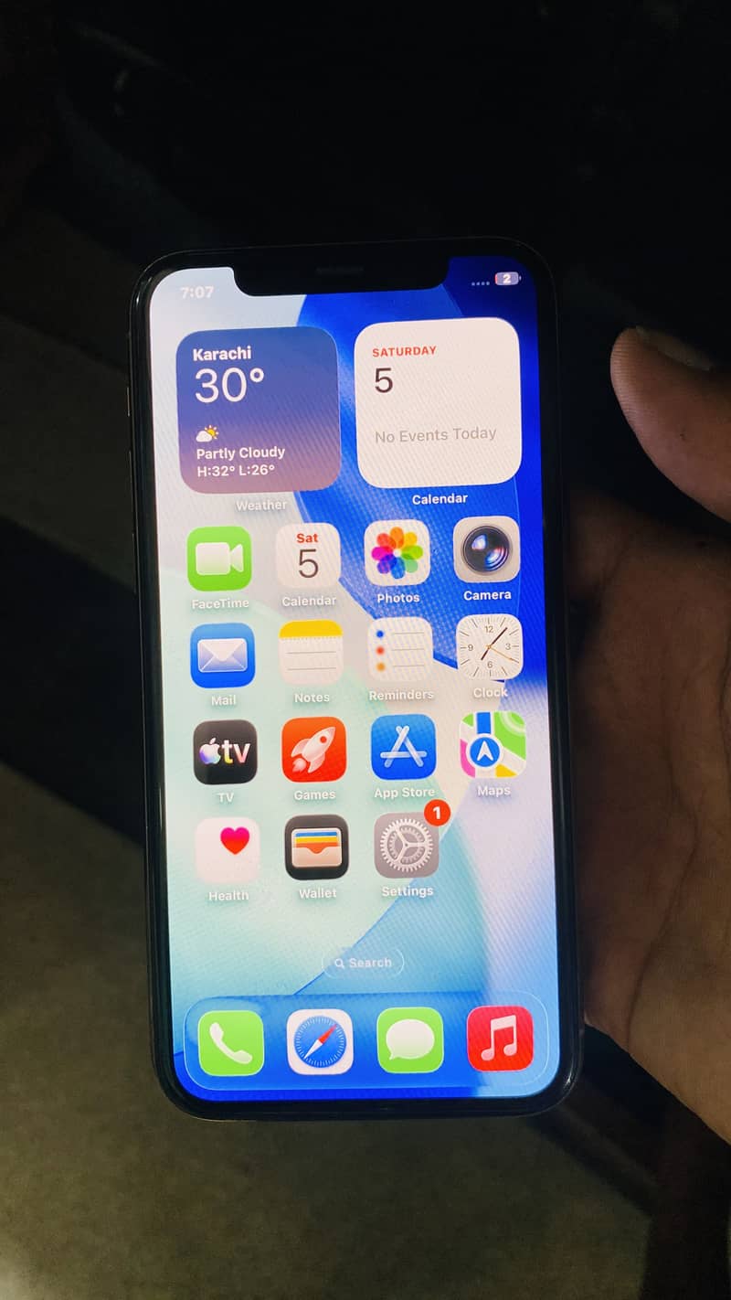 Apple iPhone 11 Pro 1
