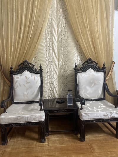 Bedroom chairs with table