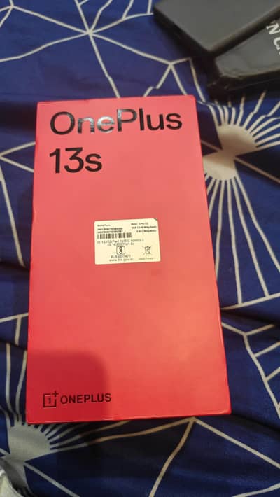 One Plus 13s 12/256 pta approved