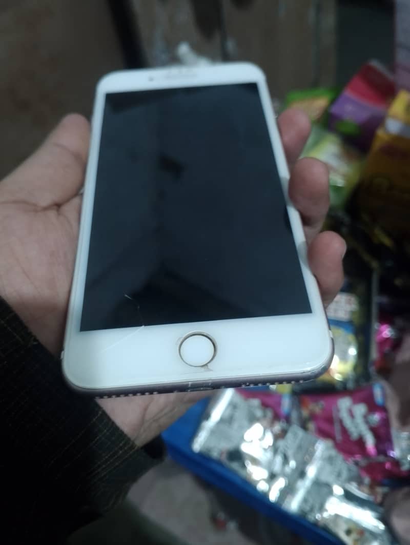 Apple iPhone 7 Plus 2