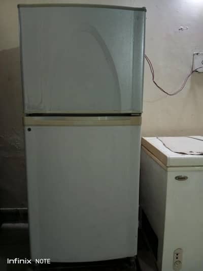 Dawlence refrigerator 13CFT wide body design Lahore