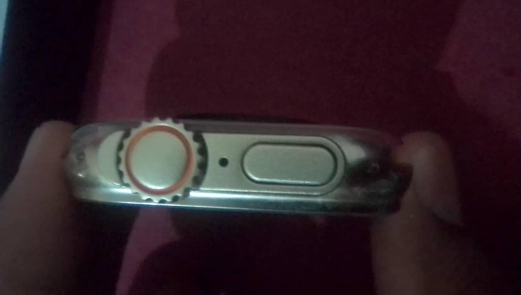 ULTRA WATCH 4