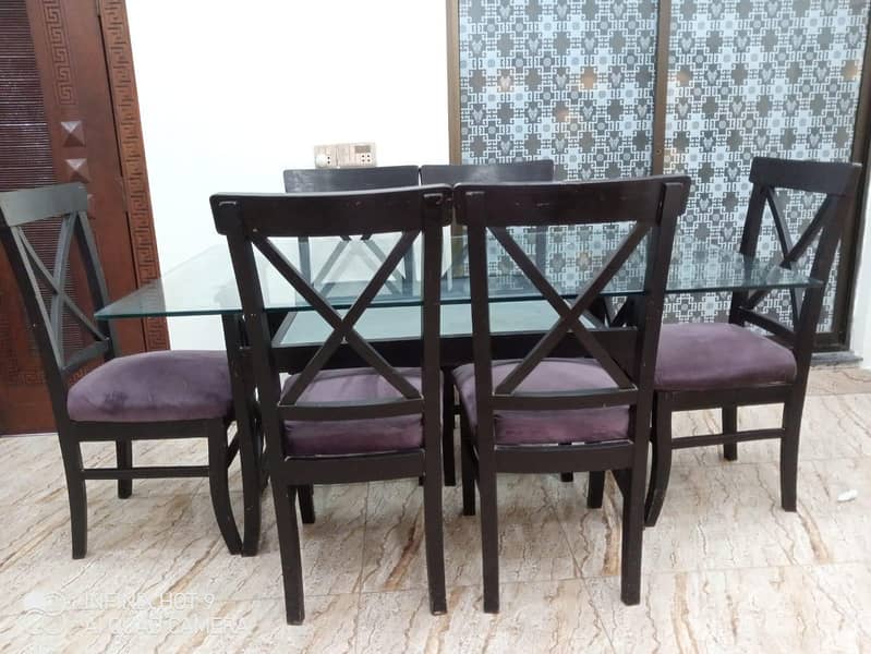 dinning table 0