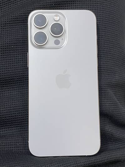 Apple iPhone 15 Pro Max