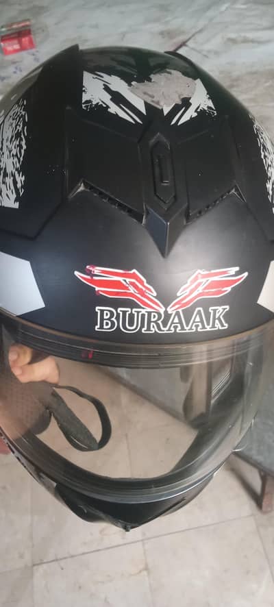 (Buraaq) Helmat in new condition