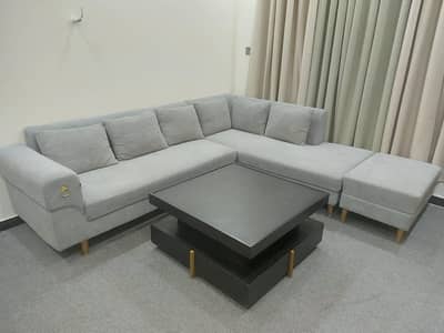 Beautiful Sofa with Table -Excellent Condition