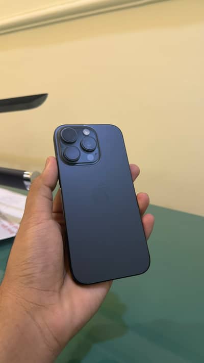 Apple iPhone 16 Pro