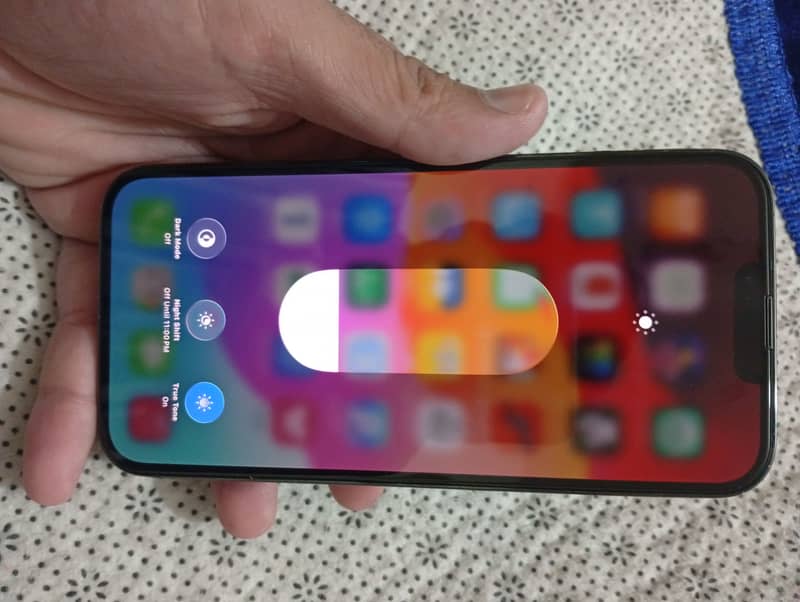 Apple iPhone 13 Pro Max 1