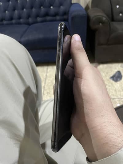 iPhone xsmax 256gb PTA