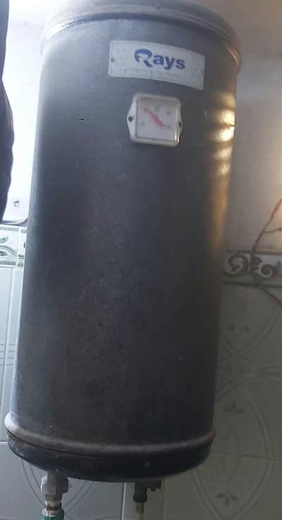 Electric Instant Geyser