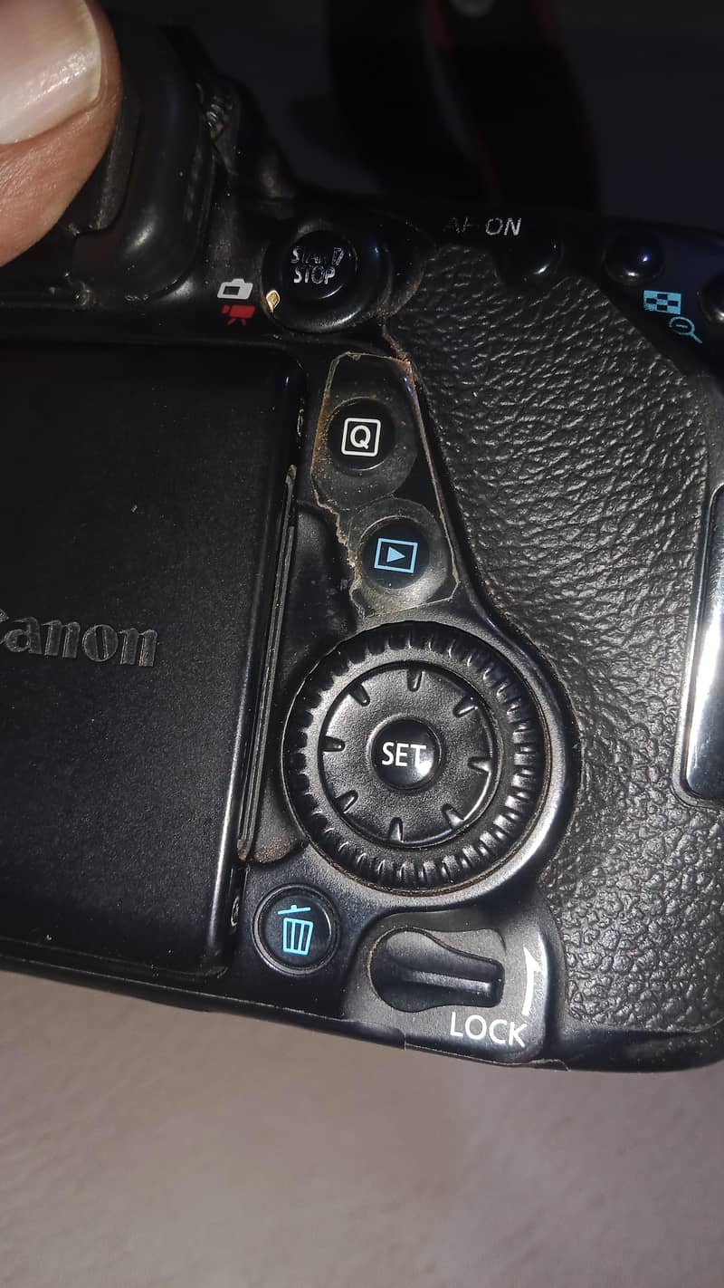 canon 80d 1