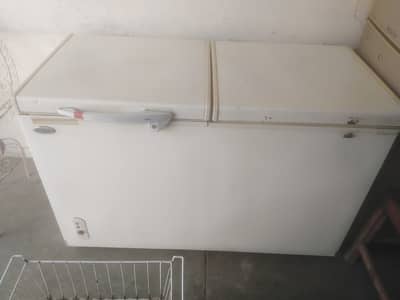 Deep Freezer | 10/10 Cooling | Like New[Waves][Size]