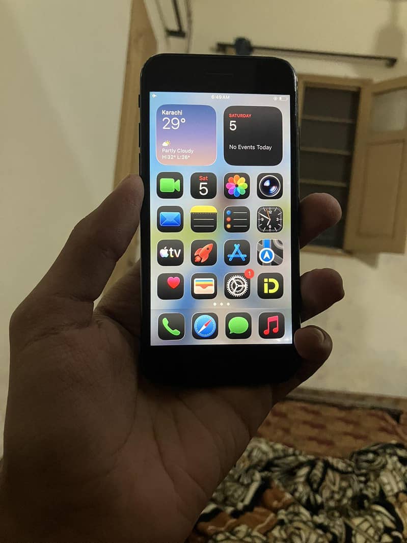 Apple iPhone SE 1