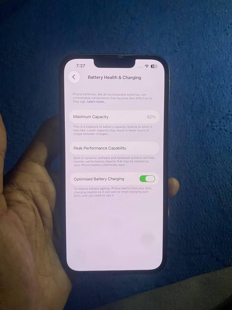 Apple iPhone 13 6