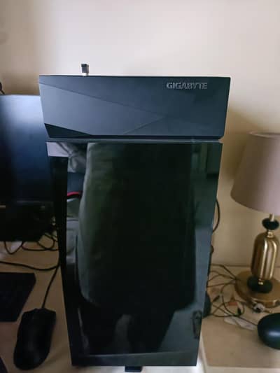 Budget Workstation/Gaming PC Gigabyte H610M i3 12100