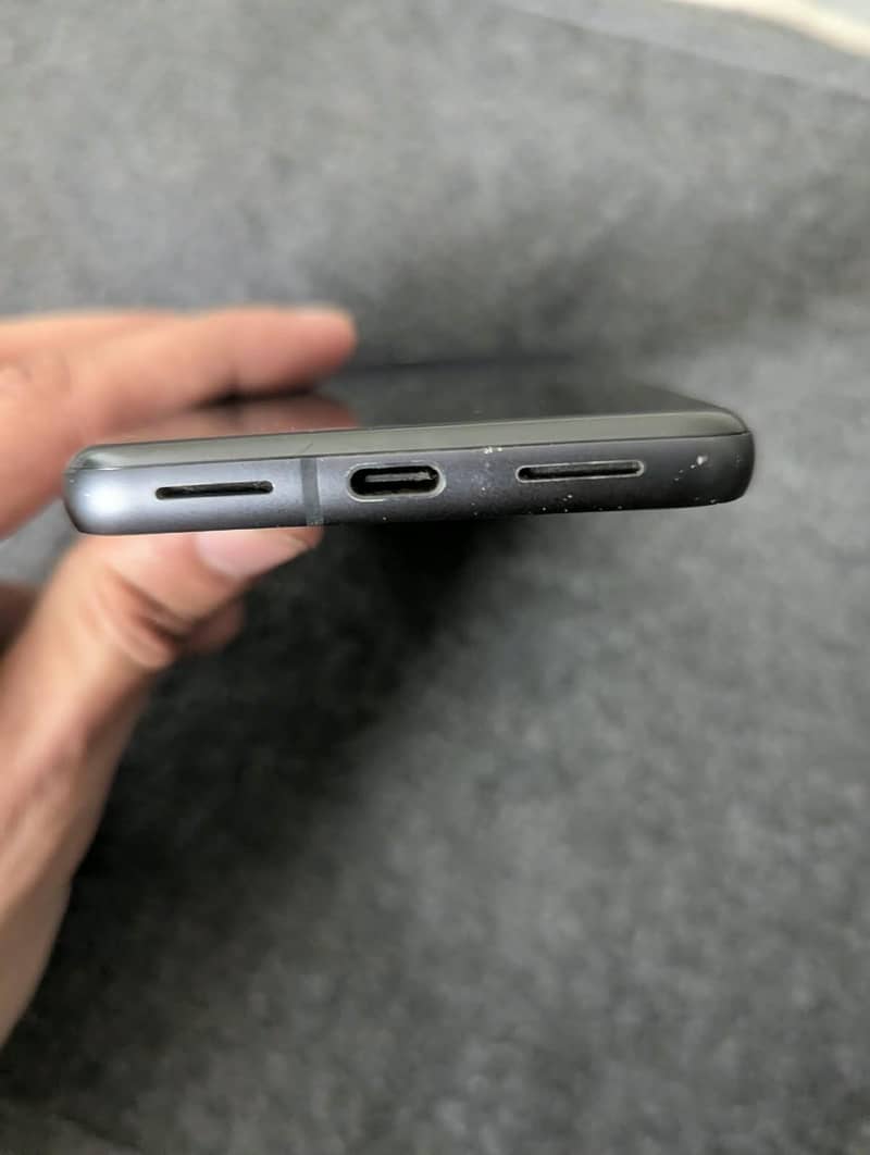 Google Pixel 8 2