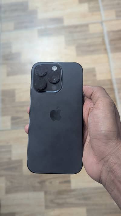 Apple iPhone 16 Pro