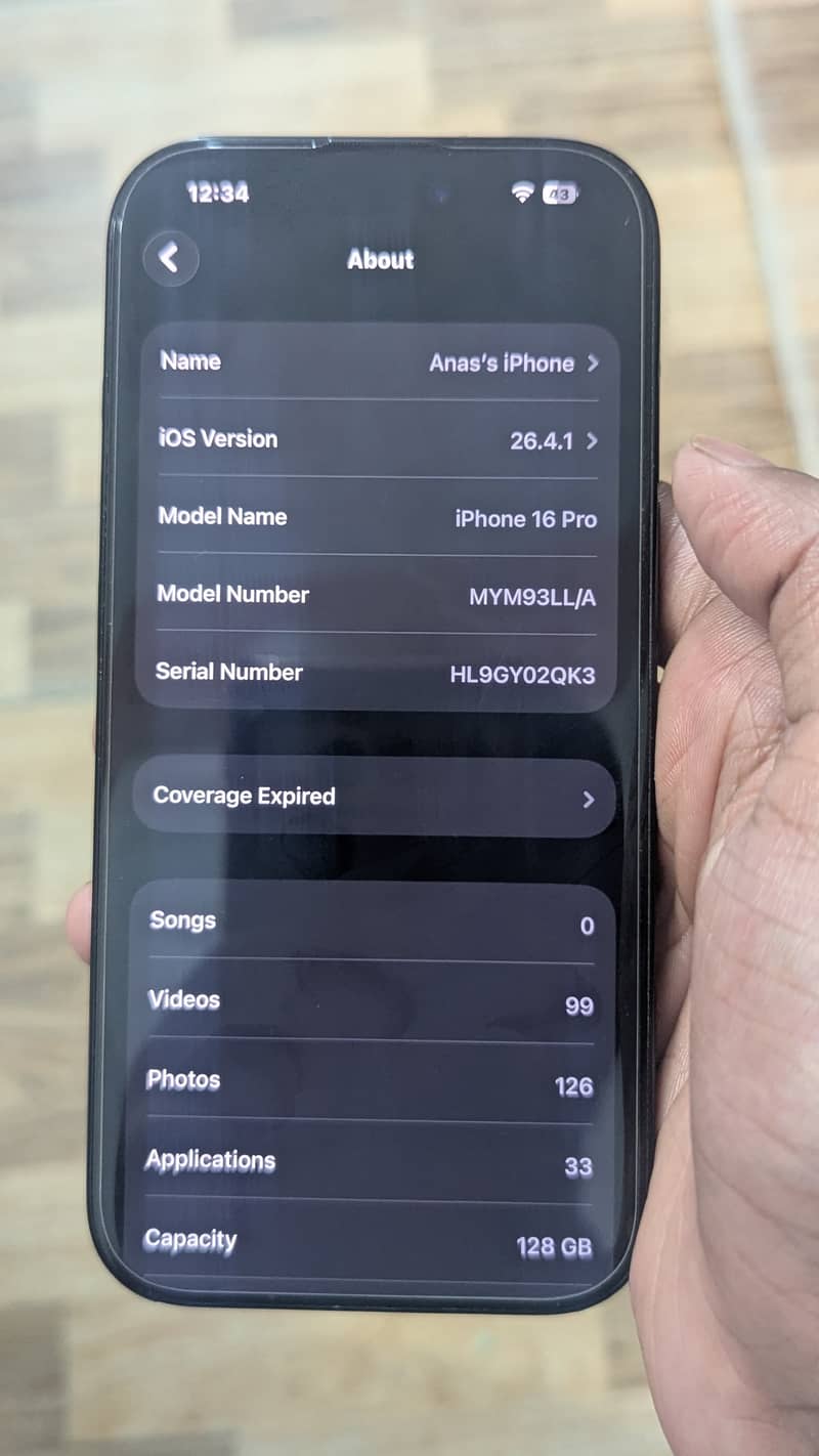 Apple iPhone 16 Pro 1