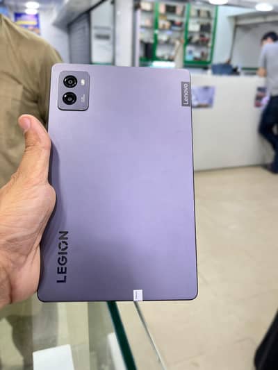 Lenovo Legion tab 16GB RAM 512GB Rom  Snapdragon 8 gen 1 processor