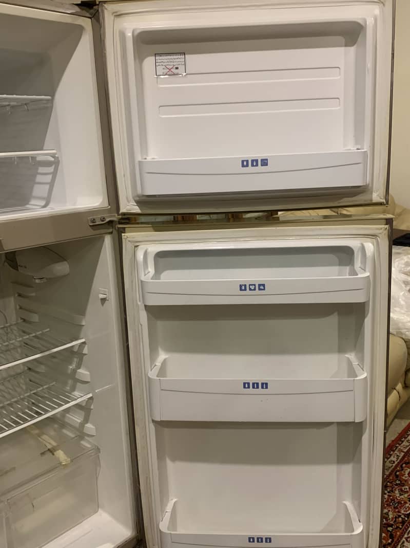 Haier fridge medium size 0