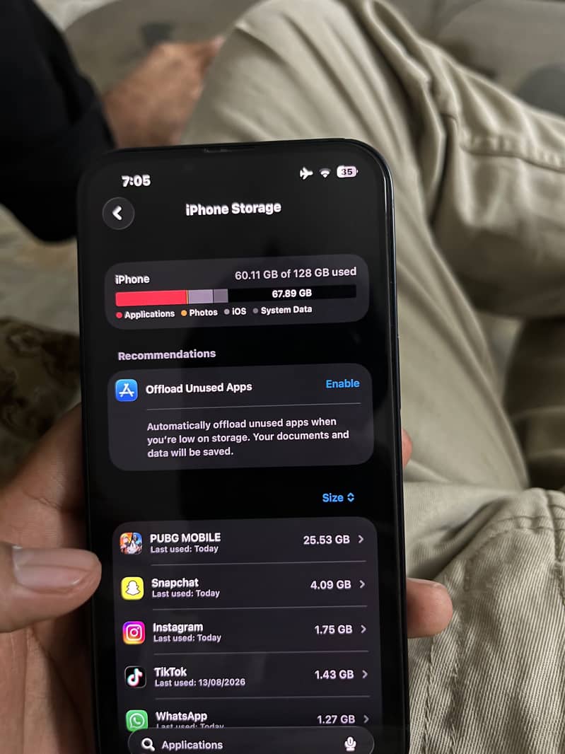 Apple iPhone 13 4