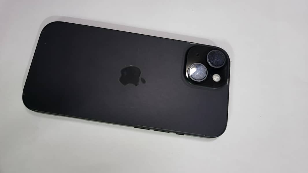 Apple iPhone 15 3