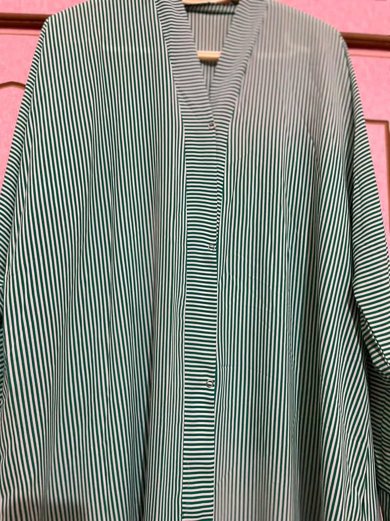 green stripted abaya 0