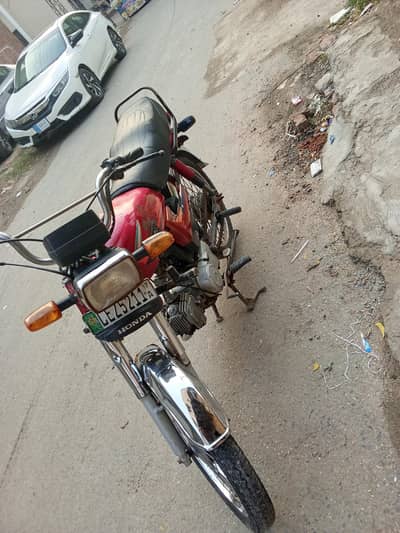 urgent bike for sale  70cd