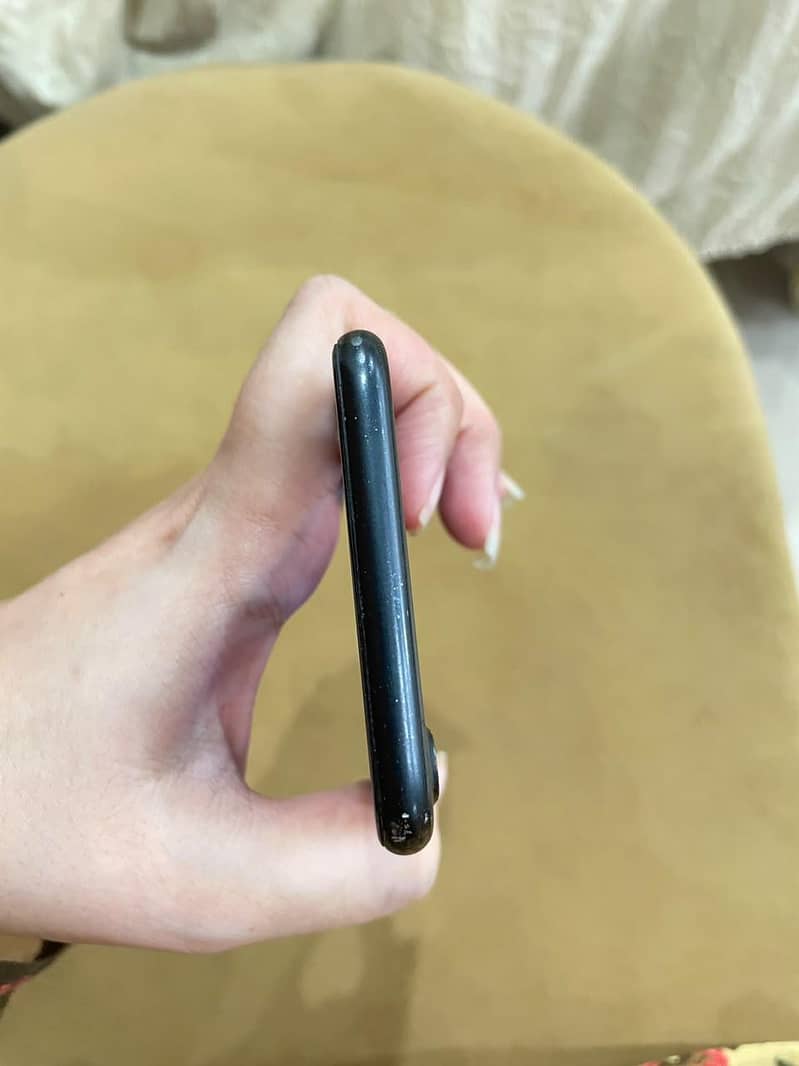 Apple iPhone 7 4