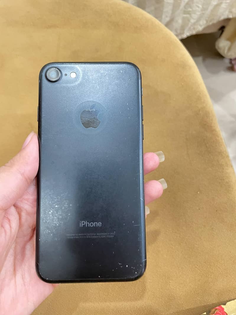 Apple iPhone 7 5