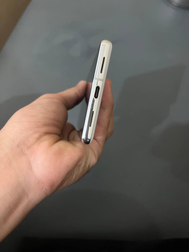 Google Pixel 7 Pro 2