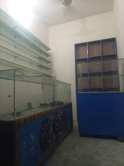 Mobile shop counter and rack