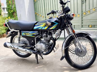 Honda 125 Black  2026 Model