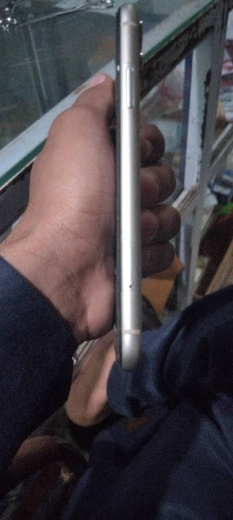 Apple iPhone 11 3