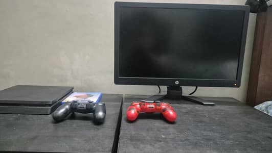 PS4 with two controller and monitor LED
