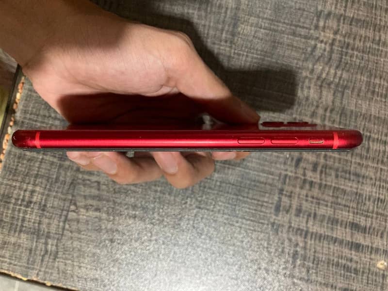 Apple iPhone 11 2