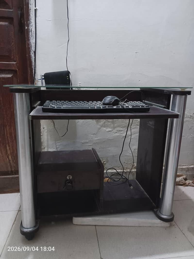 Computer Table/Trolly 1
