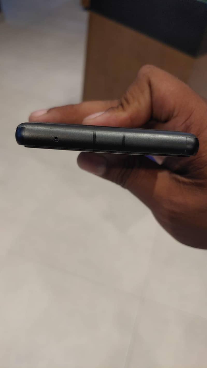 Google Pixel 7a 2