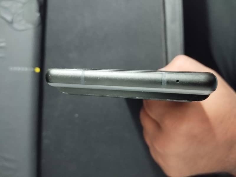 Google Pixel 6 4