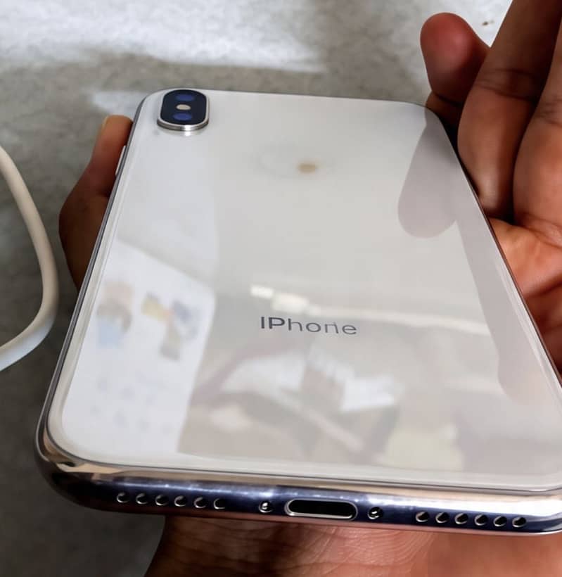 Apple iPhone X 0