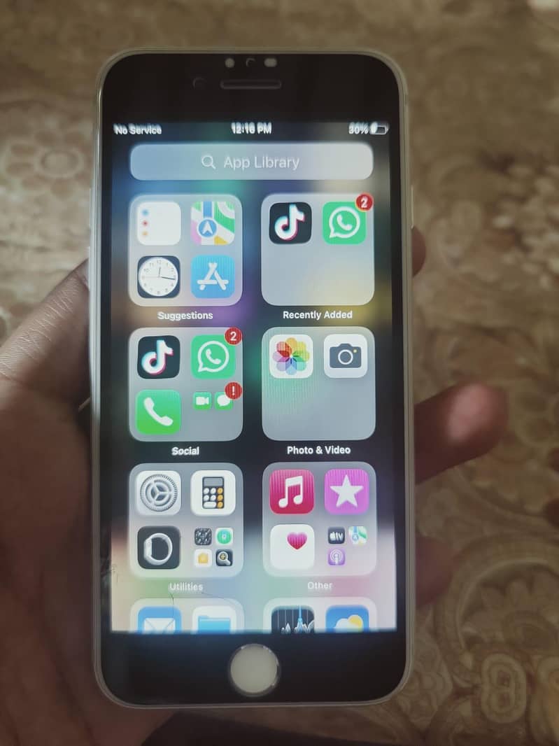 Apple iPhone 7 3