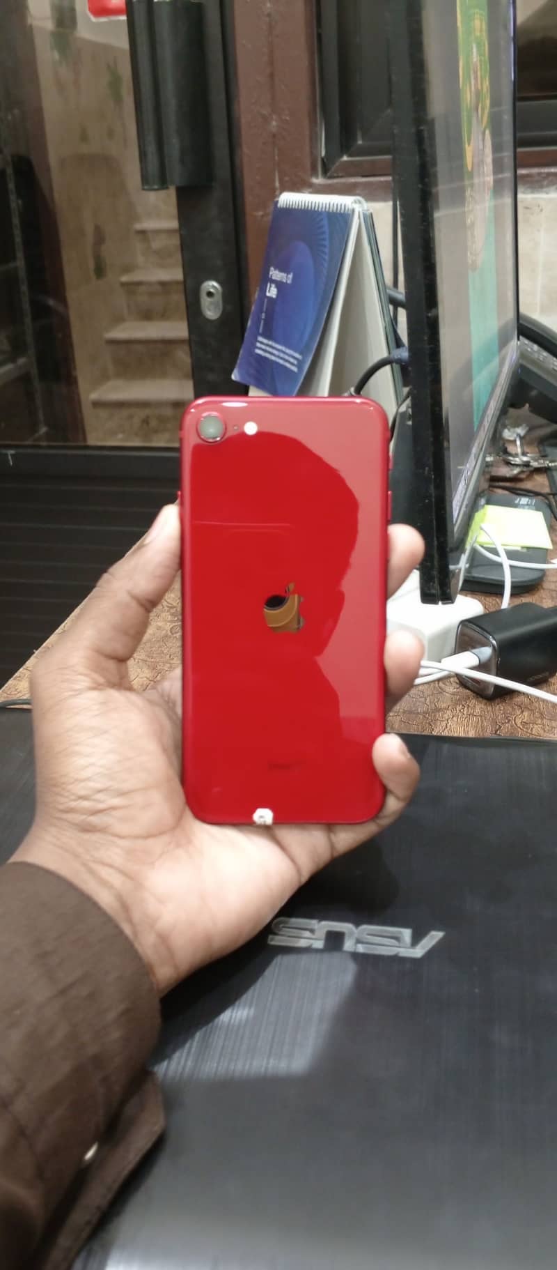 Apple iPhone SE 3