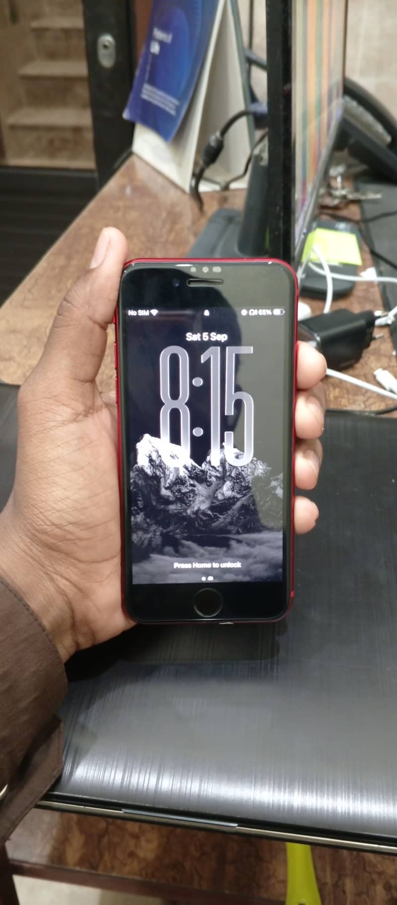 Apple iPhone SE 8