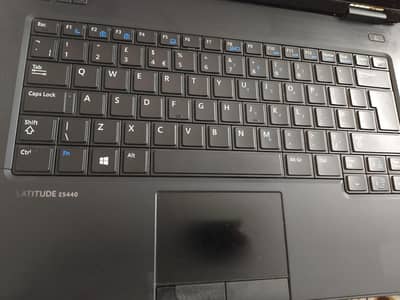 i5 4th gen, 256 gb ssd