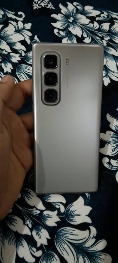 Infinix Hot 50 Pro Plus 8 256 koi masla nai 10/9 condition