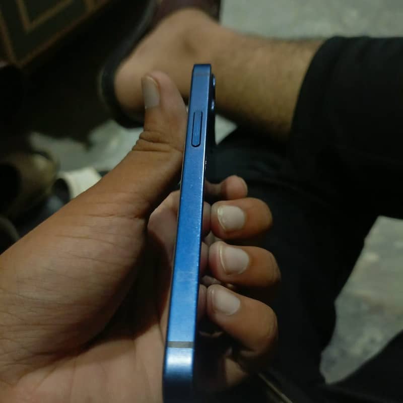 Apple iPhone 12 mini 5