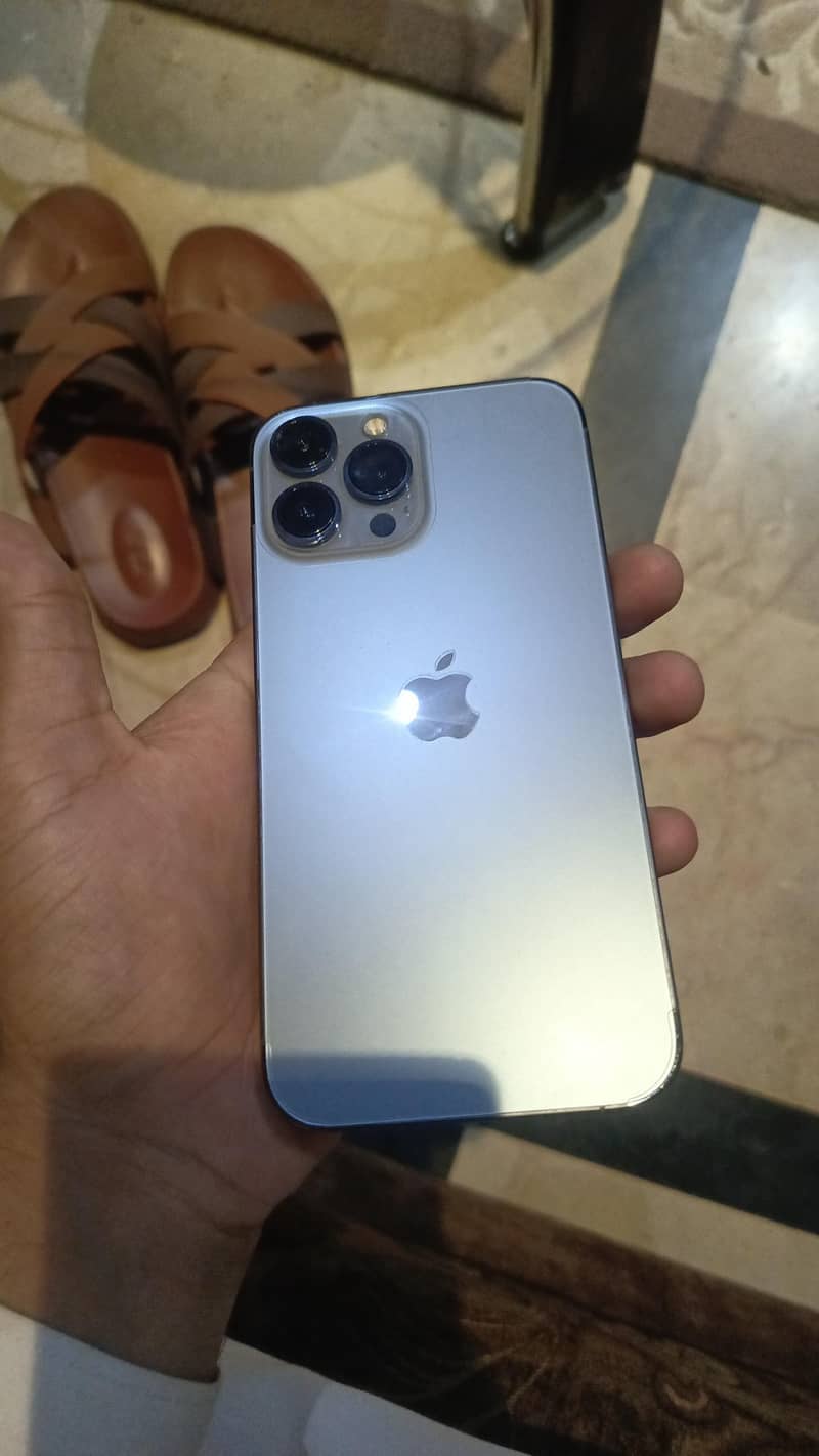 iphone 13 pro max 2